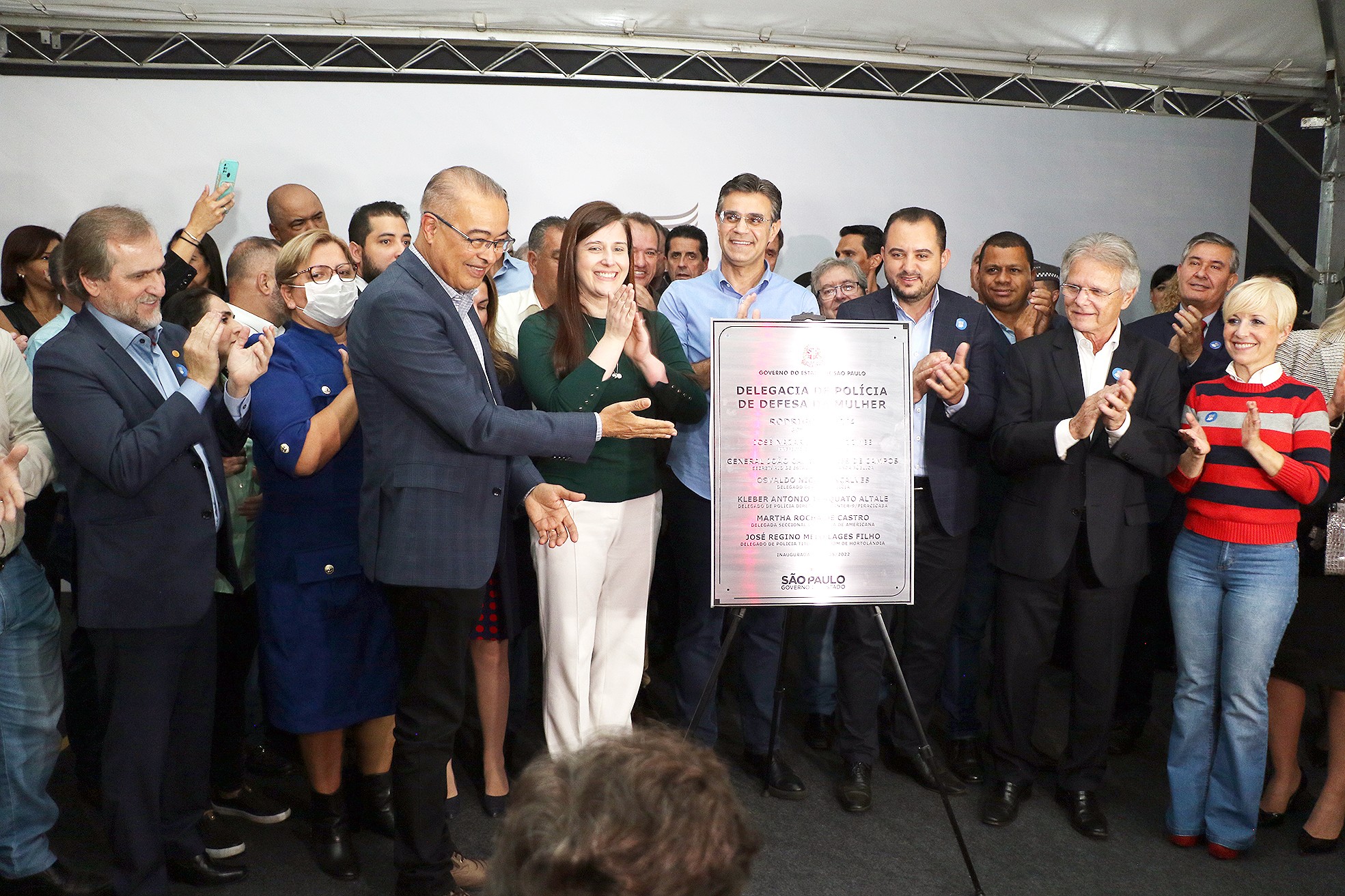 Zezé e governador entregam DDM e anunciam construção de 360 moradias em Hortolândia