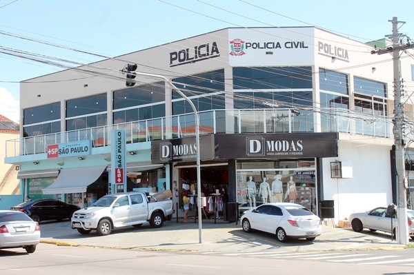 Homem é encontrado morto com sinais de espancamento após roubar celular