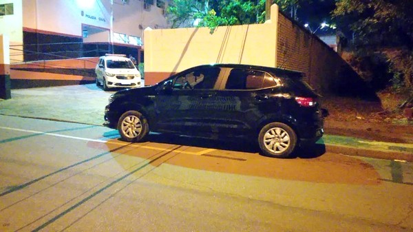 Motorista de aplicativo é roubado e dois são detidos pela PM, em Sumaré