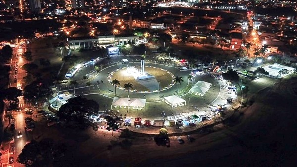 Entidades beneficentes fazem os preparativos finais para a Festa das Nações 2022