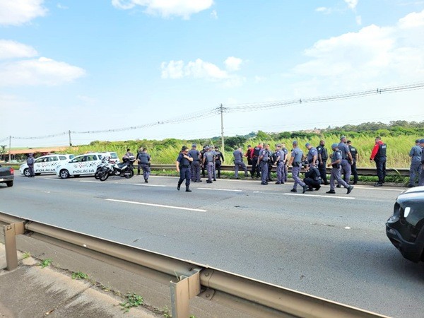 Guarda é baleado e bandido morre em troca de tiros na Rodovia Dom Pedro I