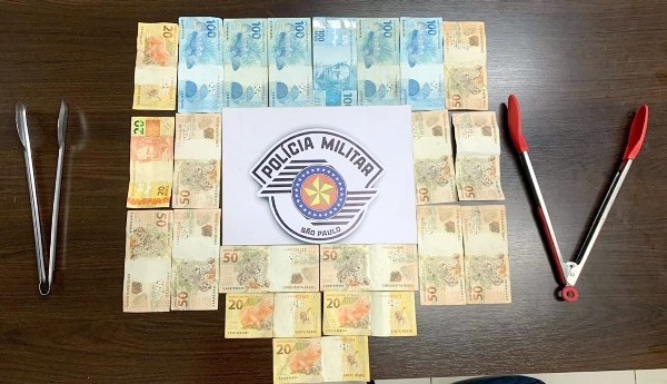 Dupla é presa após furtar R$ 1,2 mil de cofre de loja em Sumaré