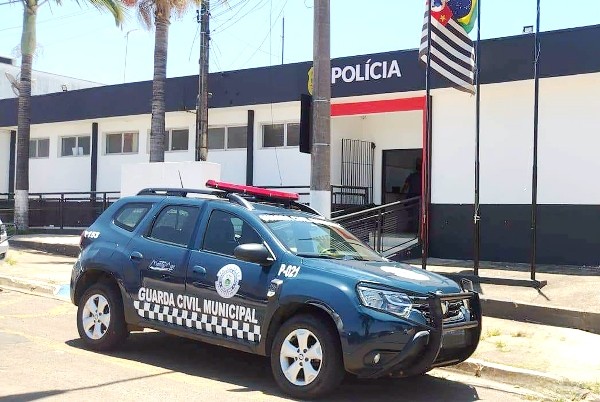 Mulher é encontrada morta em lençol em Monte Mor