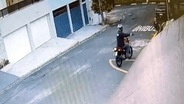 Homem é baleado na perna por ladrão no Jardim Sumarezinho, em Hortolândia