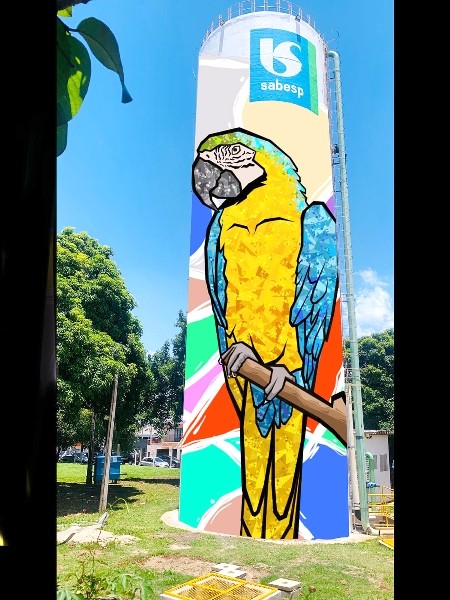 Kranium pinta mural de graffiti a 20 metros de altura em Hortolândia
