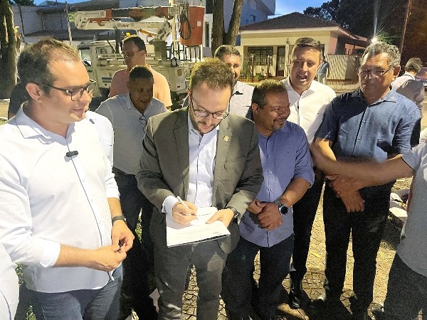 Luiz Dalben moderniza iluminação pública e implanta lâmpadas de LED