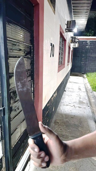 Marido é preso após tentar matar esposa com facão em Hortolândia