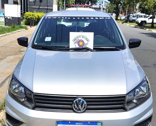 Polícia Militar prende homem com carro furtado no Jardim Amanda II