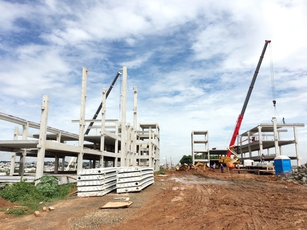 Trabalhador cai em fosso de obra do novo Paço de Hortolândia e morre