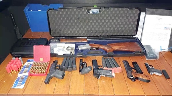 Homem mata irmão com tiro na nuca durante discussão em Nova Odessa