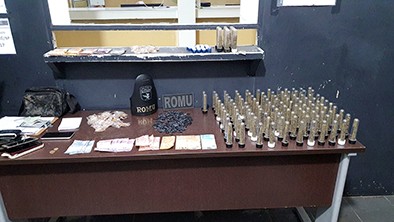 Romu detém cinco por tráfico de drogas em Hortolândia