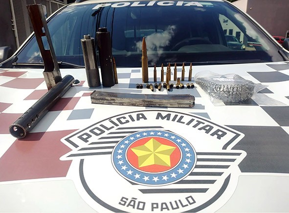 Homem é preso pela PM por porte de munição e material usado para fabricação de armas em Nova Odessa