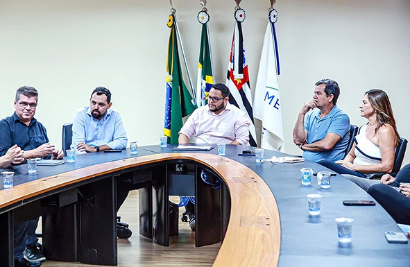 Danilo Barros anuncia instalação de atacadista e 131 empregos em Paulínia