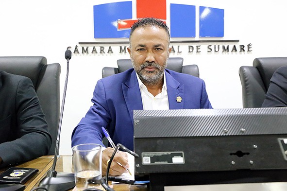Hélio Silva propõe entrega gratuita de repelente na rede de saúde de Sumaré