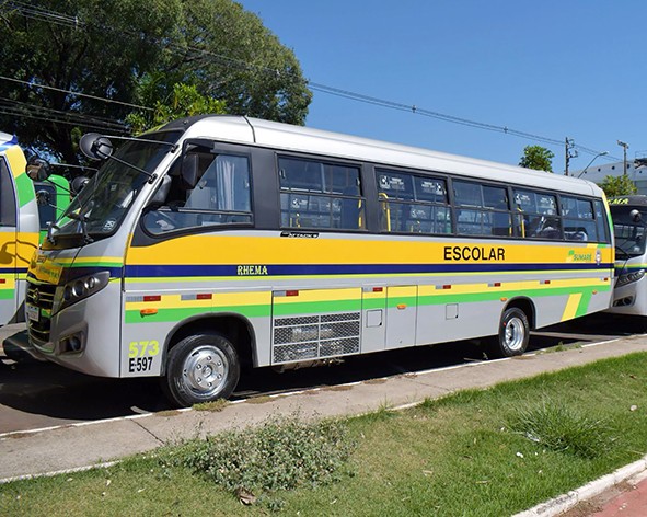 Alunos da APAE ganham transporte e alimentação especial em Sumaré