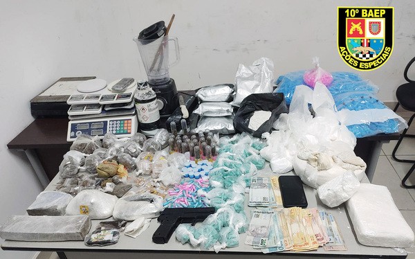 Dupla é presa com material para refino de droga em Sumaré