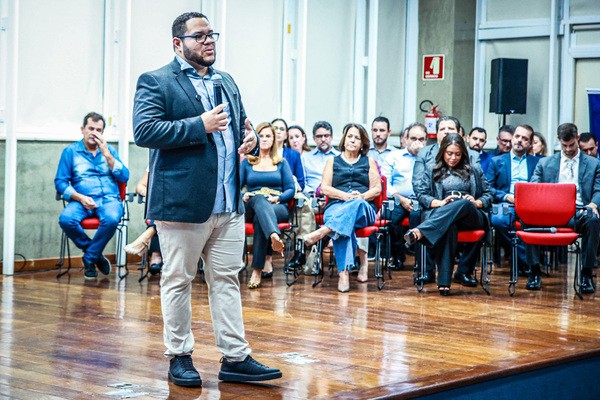Em 100 dias de governo, Danilo destaca união de grupo político e continuidade