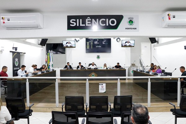 Câmara autoriza crédito de R$ 4,3 mi para comprar kit escolar em Monte Mor