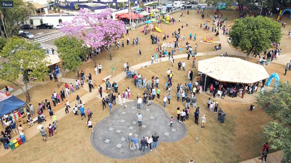 Feira Literária leva cultura e diversão ao Parque das Crianças em Nova Odessa
