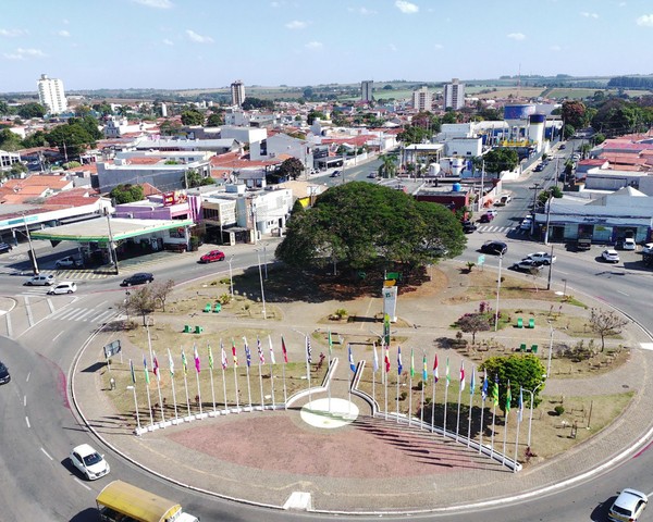 Pagamento do 13º salário vai colocar R$ 340,7 mi na economia de Sumaré