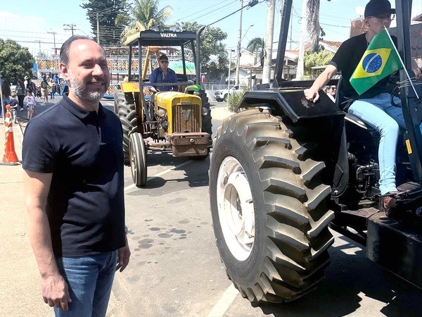 Após fazer sucessor em Paulínia, Du Cazellato tem ano de construção como pré-candidato a deputado estadual