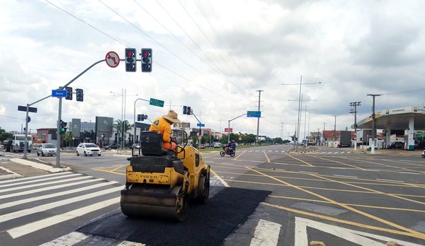 Avenidas de Hortolândia recebem mutirão da Operação Tapa-Buraco