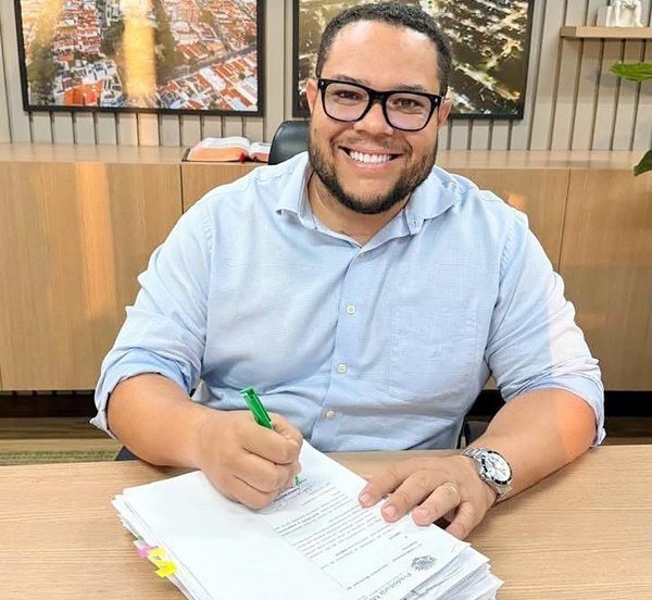 Prefeito Danilo Barros assina PPA e projeta futuro de Paulínia até 2029