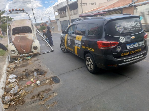 Fiscalização contra veículos abandonados é reforçada em Sumaré
