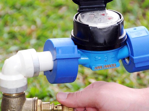 Monte Mor autoriza instalação de bloqueadores de ar em hidrômetros