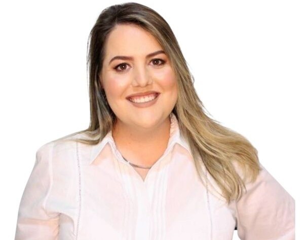 Vania Cezaretto deixa comando da Secretaria de Educação de Nova Odessa