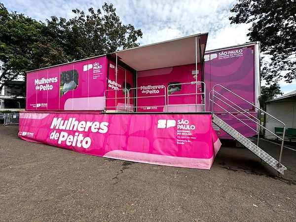 Carreta do ‘Mulheres de Peito’ inicia mamografias em Nova Odessa