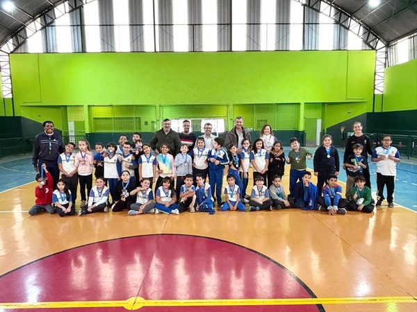 Jogos Escolares 2026: mais alunos de Nova Odessa recebem medalhas