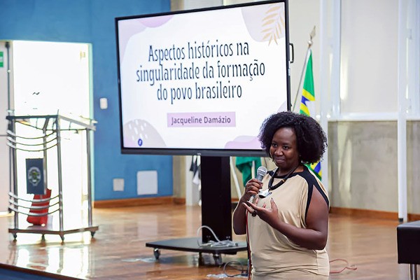Palestra sobre igualdade racial quer ambiente mais inclusivo em Paulínia