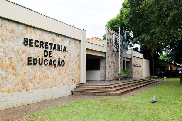 Prefeitura de Nova Odessa altera contrato de alimentação escolar da rede municipal