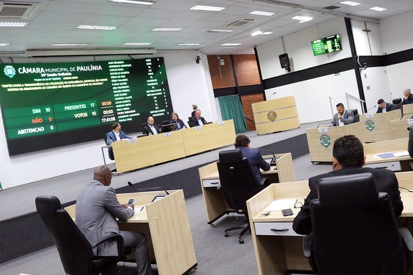 Câmara de Paulínia aprova projeto que obriga Prefeitura a informar uso de IA